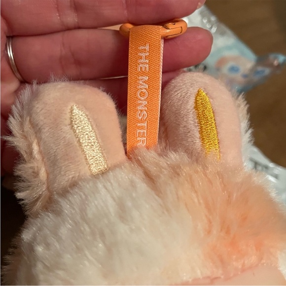 Lafufu “Big Into Energy” - Orange (Happiness) - Picture 2 of 12